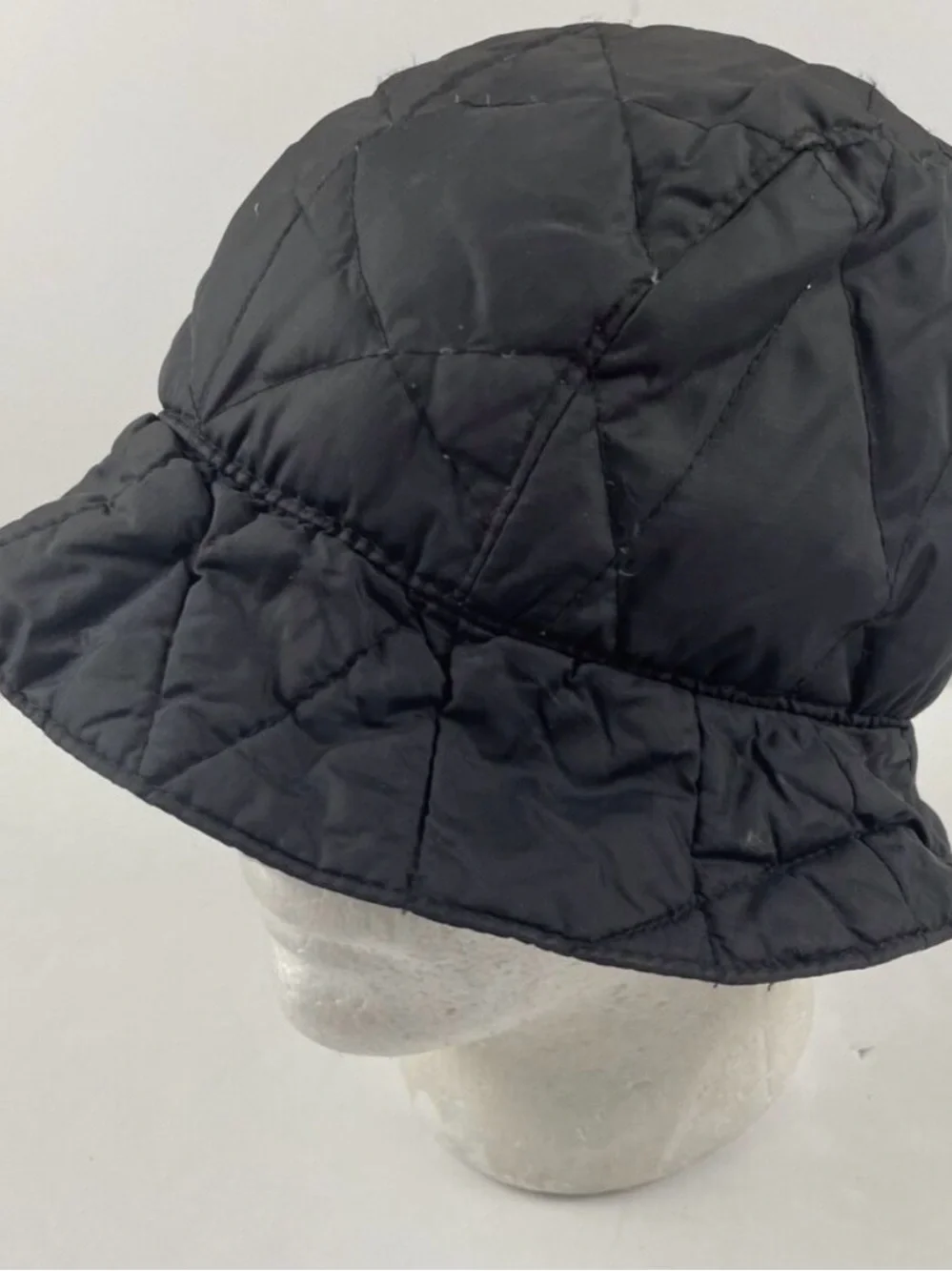 Eddie Bauer Goose Down Quilted Black Bucket Hat fleece lined black cap winter